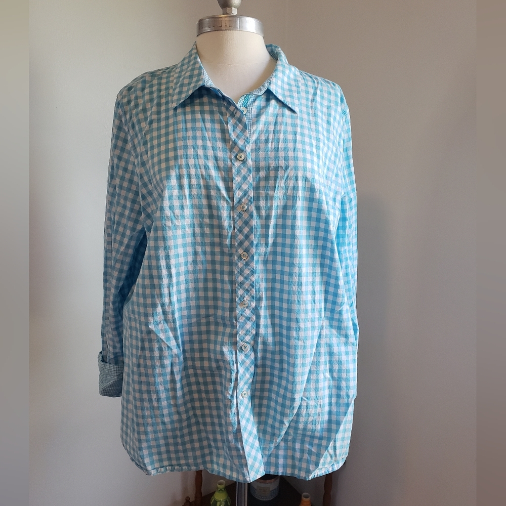 Talbots lightweight Gingham top